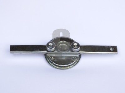 Затварачка за буркани с бутон